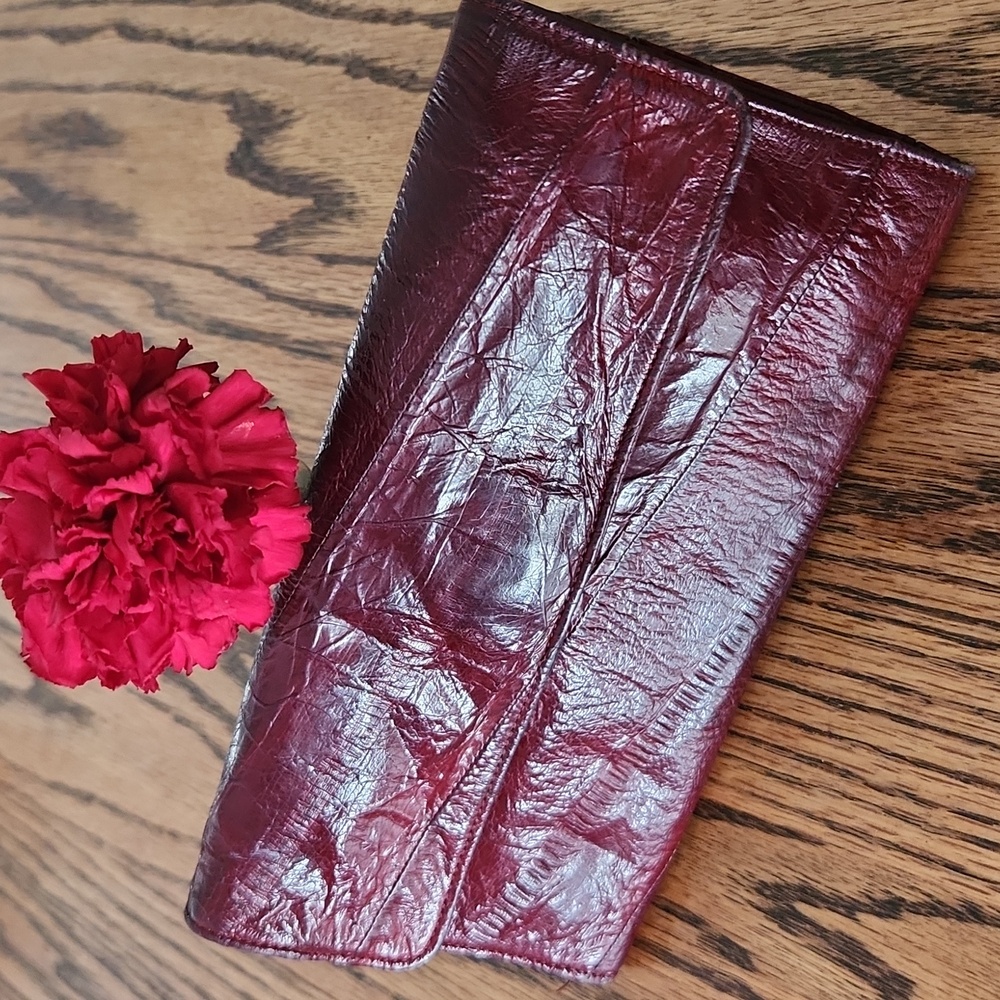 Vintage Burgundy Eel Skin Leather Clutch Wallet EUC